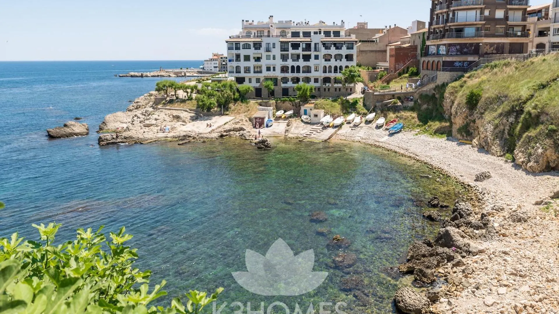 Spacious Villa Near Sand Beaches L' Escala Spanje