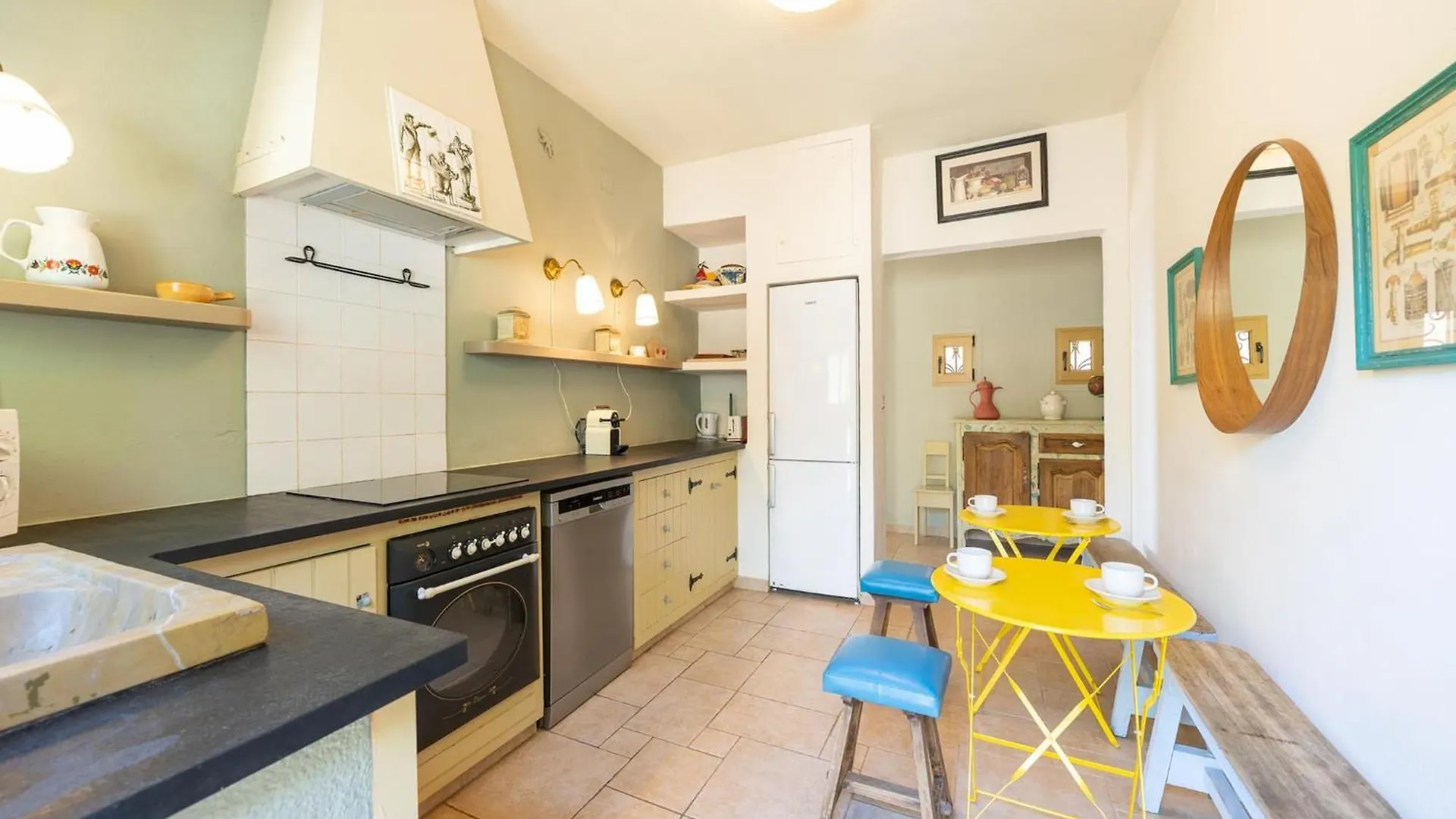 Spacious Villa Near Sand Beaches L' Escala 0*,  Spanje
